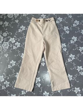 Finders Keepers High Rise Crop Flare Pant in Beige Sz 4